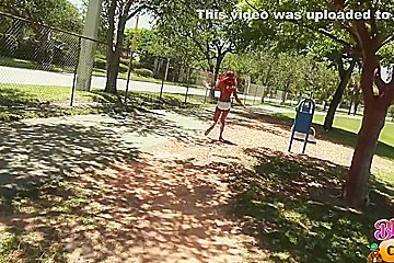 Sexy Athletic Azaelia Gets Her Pussy Pouned