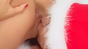 Sexy blonde girls lesbian sex