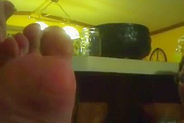Sexy wrinkled soles Step mom mature