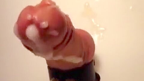 SheUnCo - No-Hands Cumshot Cockring Paper Gloryhole