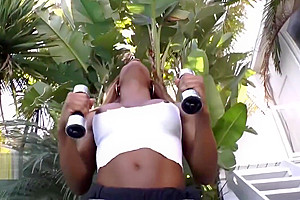 Shemale babe gets her workout interrupted