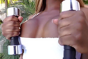 Shemale babe gets her workout interrupted