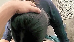 Signora Matura Succhia Il Cazzone E Si Fa Scopare Da Dietro