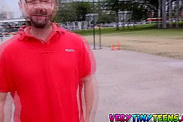 Skateboarding teen 18+ Monica Rise picked up and fucked