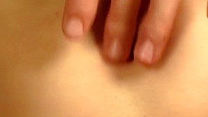 Solo belly button play