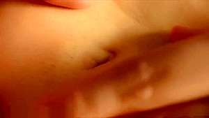 Solo belly button play