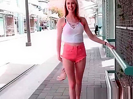 Solo girlsporn Jody public flashing pussy the beautiful body