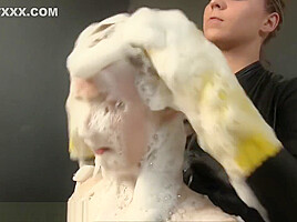 Some rough shampooing