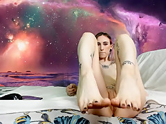 Space girl)) self foot suck, foot spit & dildo footjob
