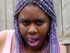 Sporty Girl-Nilou Achtland