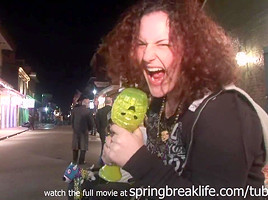 SpringBreakLife Video: Mardi Gras Street Flashers