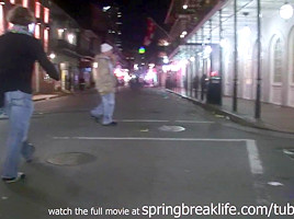 SpringBreakLife Video: Mardi Gras Street Flashers