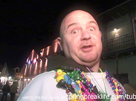 SpringBreakLife Video: Mardi Gras Street Flashers