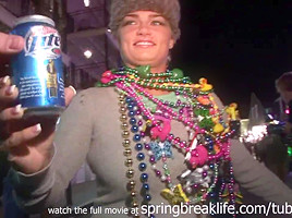 SpringBreakLife Video: Mardi Gras Street Flashers
