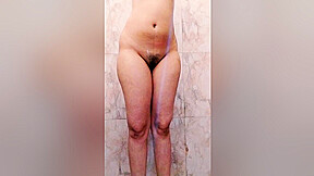 Step sister Caught In Camera In Bathroom Sexy Figure
