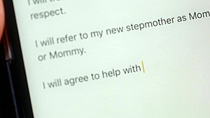 Stepdaughter queening her bigtit stepmom