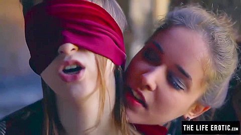 Straight Babe Is Blindfolded By Lesbian Before She Orgasms