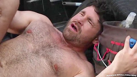 Sweaty Mechanics Letting Off Steam