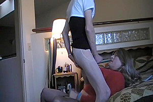 TAMMY FELLATRIX IN T-GIRLS AT PLAY