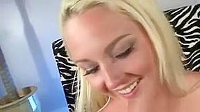 Taboo teen 18+ Toying Clit With Vibrator