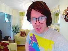 Takes 2 Nerd Cum Blasts To The Face With Susy Blue