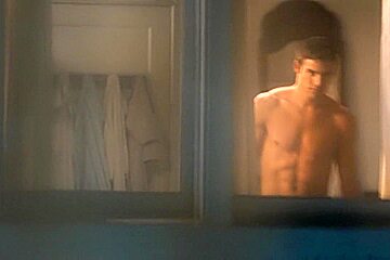 The Boy Next Door (2015) Jennifer Lopez, Lexi Atkins