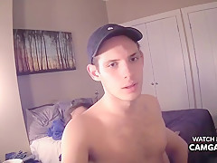 The Lad Sucks The Other Lads Cock And Then Bonks Him In The Booty In Live