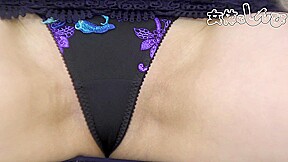 The movement of the pussy when the legs are opened  - Fetish Japanese Video