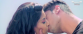 Today Exclusive- Desi Guy Sex With 2 Hot Looking Girl