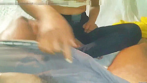 Today Exclusive- Desi Wife Boob Pressing And Handjob