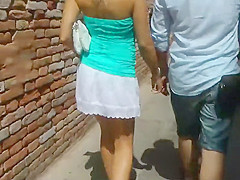 Tourist beauty got a hot ass