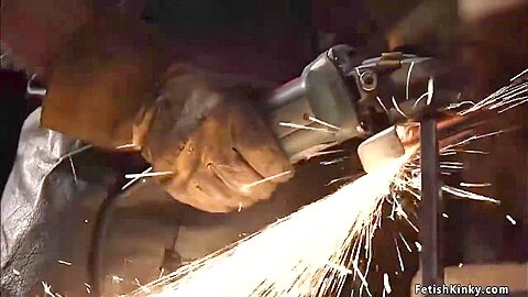Tradesman Fucks Deep Throat Brunette