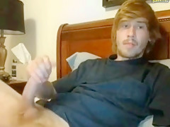 Twink jerkoff his cock