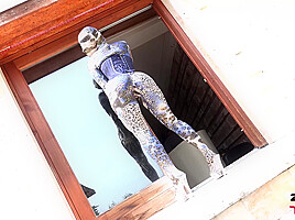Tyra Moon Zentai Pool - Watch4Fetish
