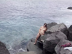 Unexpected Cumshot On The Face Of A Nudist On The Beach! Cuckold Husband lover Marked Her