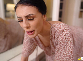 Unfaithful Wank - DownblouseJerk