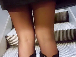 Upskirt in black pantyhose