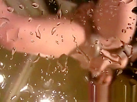 Vandal Vyxen Hot Squirting Goth