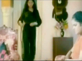 Varshamlo kanya Romantic Scenes