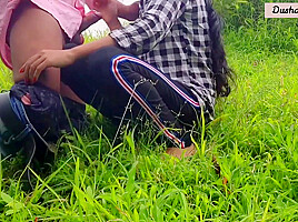 නවරඑළය පටටම කල හකලල Very Hot Sri Lankan Couple Fuck In Public Outdoor & Cum In Mouth