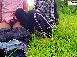 නවරඑළය පටටම කල හකලල Very Hot Sri Lankan Couple Fuck In Public Outdoor & Cum In Mouth