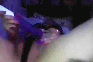 Violet play's with inflatable vibrating plug and vibrates clit