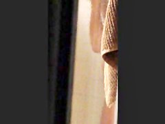 Voywured wife in shower good pussy view