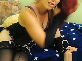 Webcam couple fucks for tokens doggy style