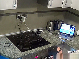 Webcam in the kitchen with Jess used raw by Jorhe Leal - HomeWebCamera