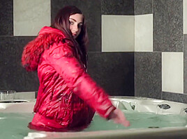 Wet32 1080p