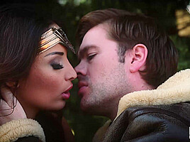 Wonder Woman XXX Parody: Anal Encounter - PornWorld