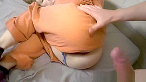 Zac Wild gets intimate with teen 18+ inmate Cleo whom he chokes with his cock