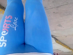 blue latina cameltoe leggins on the street