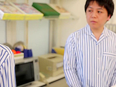 寝取り映像で鬱勃起！大好きな彼女をオッサンに○される